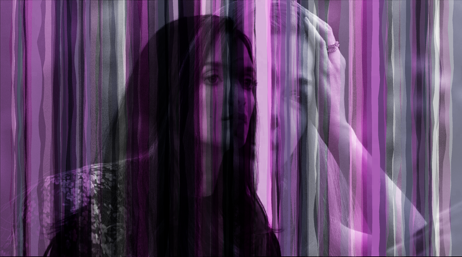 #004 - Iris & Gone Girl